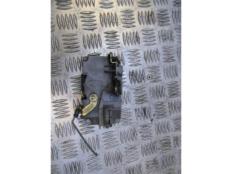 Recambio de cerradura puerta delantera izquierda para peugeot 206 cc (2d) 2.0 s16 referencia OEM IAM 3P  