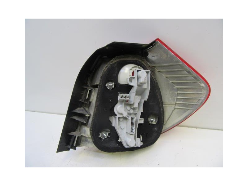 Recambio de piloto trasero izq. : bmw 118 : 2.0 td (142,76cv) 6v [2011] para bmw  118 2.0 td 6v referencia OEM IAM   