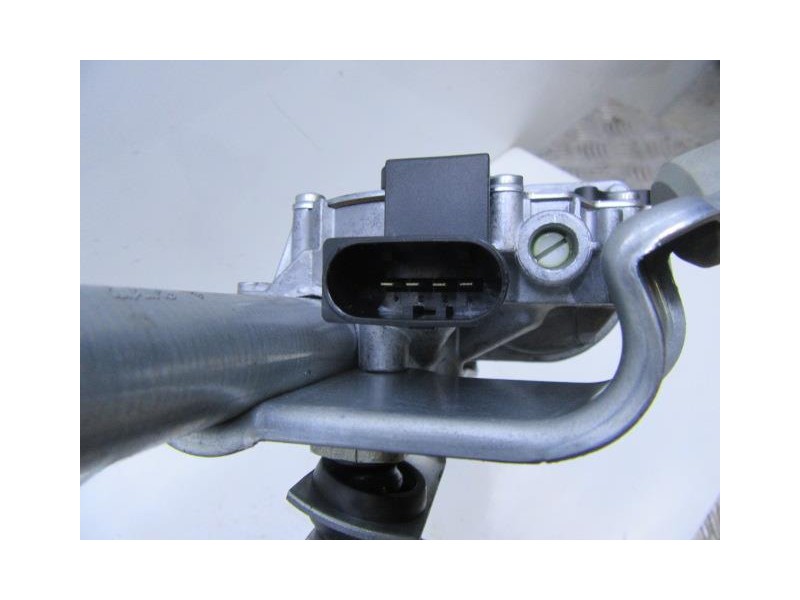 Recambio de motor limpia delantero : bmw 118 : 2.0 td (142,76cv) 6v [2011] para bmw  118 2.0 td 6v referencia OEM IAM   