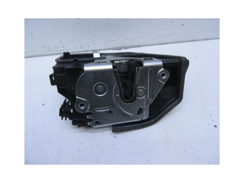 Recambio de cerradura pta. tras. dch. : bmw 118 : 2.0 td (142,76cv) 6v [2011] para bmw  118 2.0 td 6v referencia OEM IAM 7229460