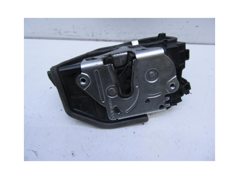 Recambio de cerradura pta. tras. izq. : bmw 118 : 2.0 td (142,76cv) 6v [2011] para bmw  118 2.0 td 6v referencia OEM IAM 7229459