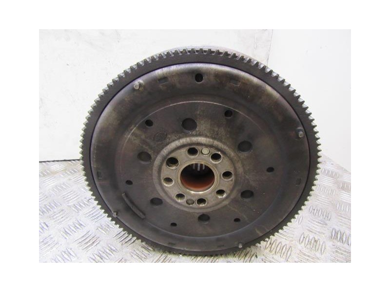 Recambio de embrague bimasa (maza y embrague) : bmw 318 : 1.7 td (89,73cv) [1997] para bmw  318 1.7 td referencia OEM IAM   