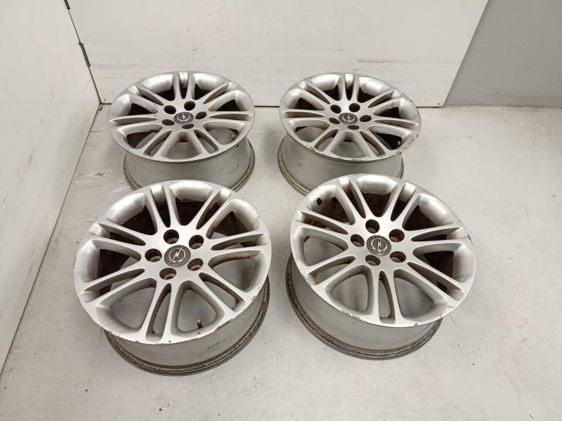 Recambio de juego llantas para opel insignia a (g09) 2.0 cdti (68) referencia OEM IAM 13239885  