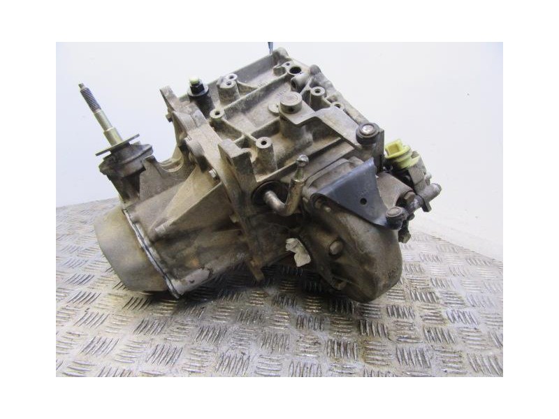 Recambio de cambio 5v (diesel) : peugeot 206 : 1.9 d [1998] para peugeot 206 1.9 d referencia OEM IAM 20DL12  