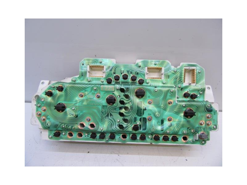 Recambio de cuadro instrumentos : mitsubishi galant : 2.0 g (135,96cv) [1997] para mitsubishi galant 2.0 g referencia OEM IAM MR