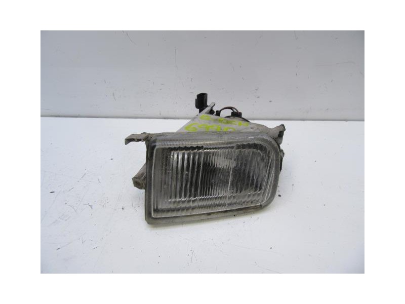 Recambio de antiniebla dch. : mitsubishi galant : 2.0 g (135,96cv) [1997] para mitsubishi galant 2.0 g referencia OEM IAM   