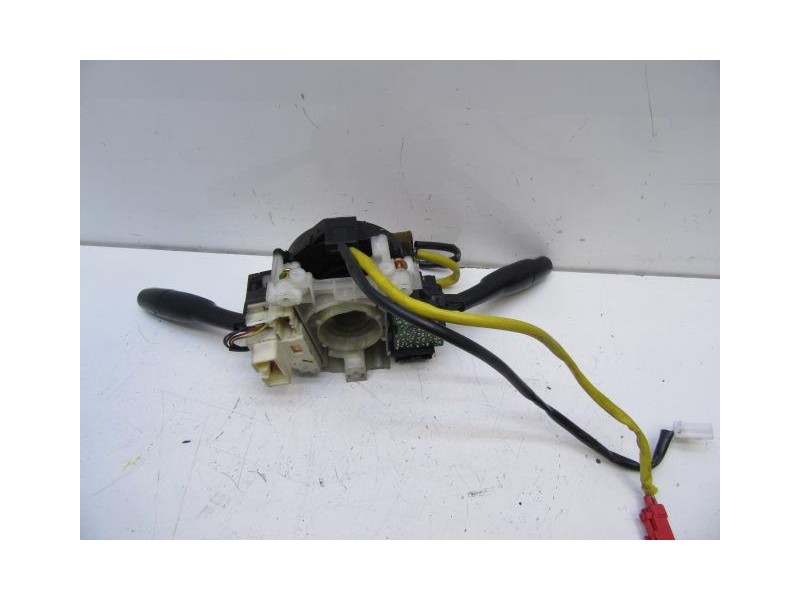 Recambio de mando luces y limpias : mitsubishi galant : 2.0 g (135,96cv) [1997] para mitsubishi galant 2.0 g referencia OEM IAM 