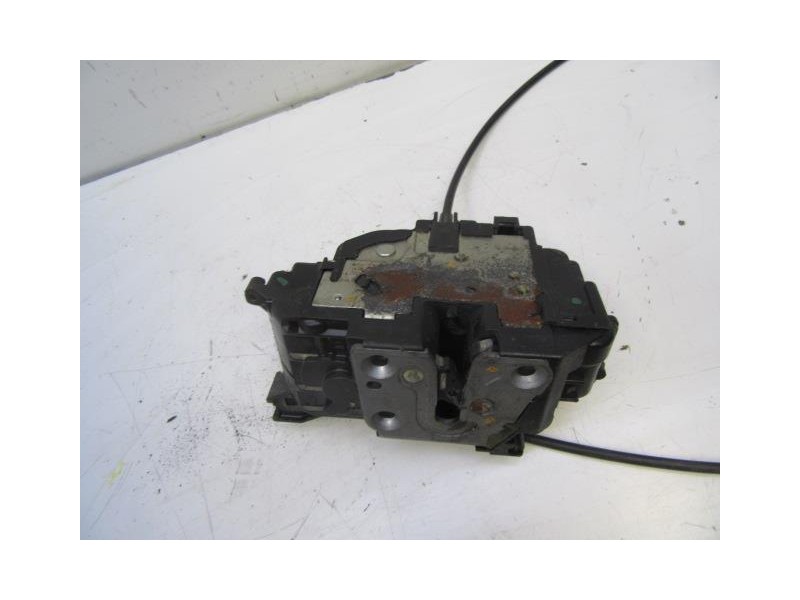 Recambio de cerradura pta. tras. dch. : renault scenic : 1.5 dci /k9k g8 (106,05cv) [2009] para renault scenic 1.5 dci /k9k g8 r