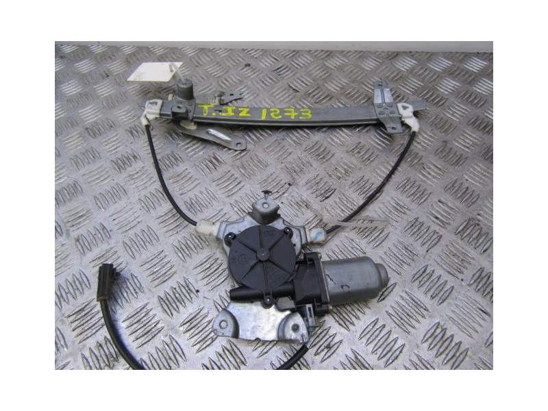 Recambio de elevalunas trasero izquierdo para nissan primera 2.0 td (d-cd20) referencia OEM IAM ELECTRICO  