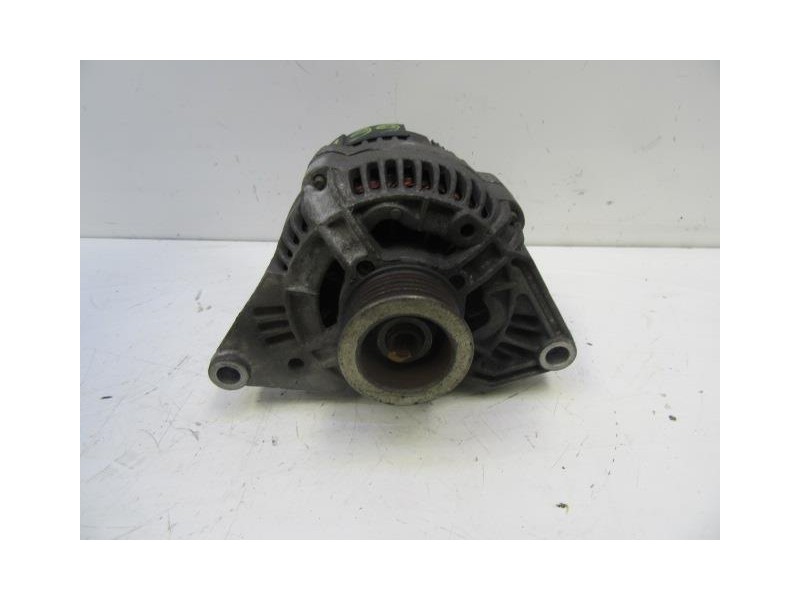 Recambio de alternador : nissan micra : 1.0 g (54,38cv) [1999] para nissan micra 1.0 g referencia OEM IAM 0123110007BOSCH  