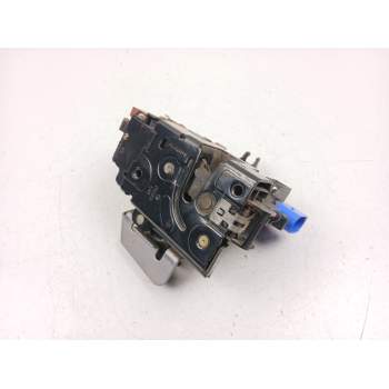 CERRADURA PUERTA DELANTERA IZQUIERDA 4E1837015 