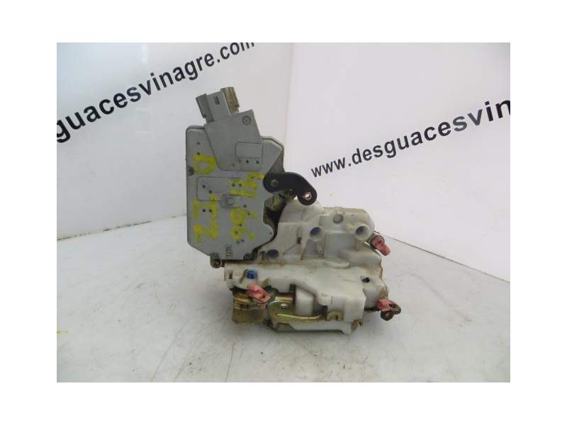 Recambio de cerradura puerta delantera izquierda para nissan primera 2.0 td -cd20 referencia OEM IAM   