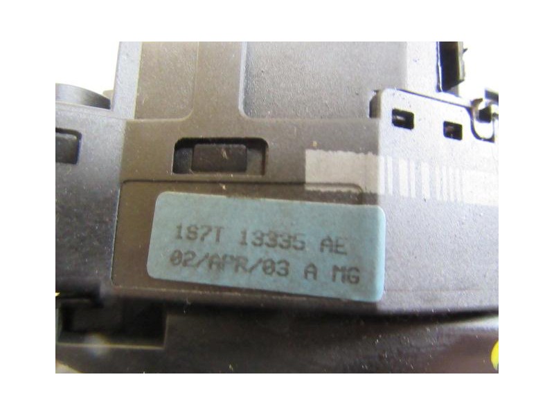 Recambio de mando luces y limpias : ford mondeo : 2.0 td (115,57cv) [2002] para ford mondeo 2.0 td referencia OEM IAM   