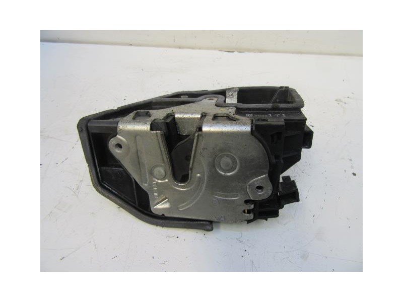 Recambio de cerradura pta. tras. izq. : bmw 530 : 3.0 d /30-6d-2 (217,60cv) [2003] para bmw  530 3.0 d /30-6d-2 referencia OEM I