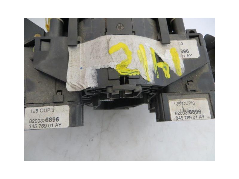 Recambio de mando luces y limpias : renault laguna : 1.9 d/f9q d6 (119,68cv) 5p [2005] para renault laguna 1.9 d/f9q d6 referenc