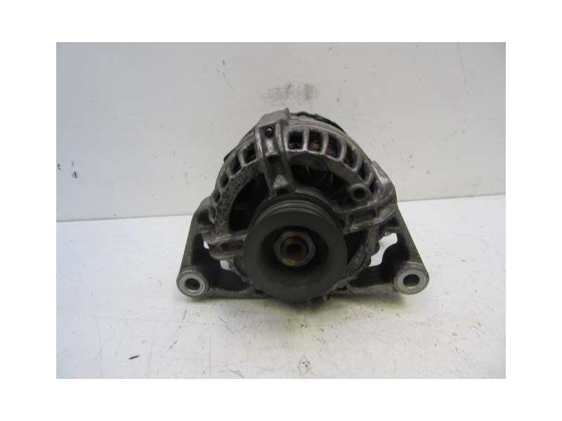 Recambio de alternador : opel agila : 1.2 g (74,78cv) [2000] para opel agila 1.2 g referencia OEM IAM 0124225022BOSCH70A  