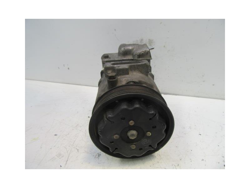 Recambio de aire acondicionado : seat cordoba : 1.9 tdi (100,61cv) [2004] para seat cordoba 1.9 tdi referencia OEM IAM 6Q0820803