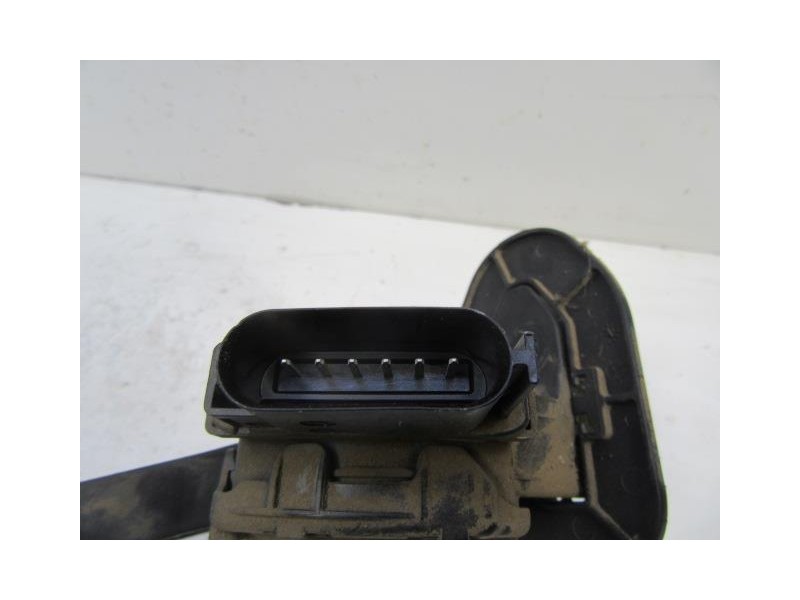 Recambio de potenciómetro aceleración : ford transit : 2.2 td (110,13cv) [2007] para ford transit 2.2 td referencia OEM IAM 6C11