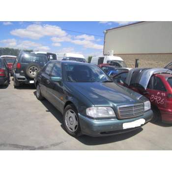 MERCEDES-BENZ C180