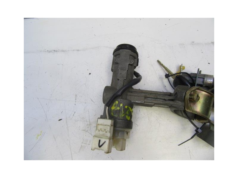 Recambio de antirrobo clausor arranque : hyundai matrix : 1.6 g (103,33cv) [2005] para hyundai matrix 1.6 g referencia OEM IAM J