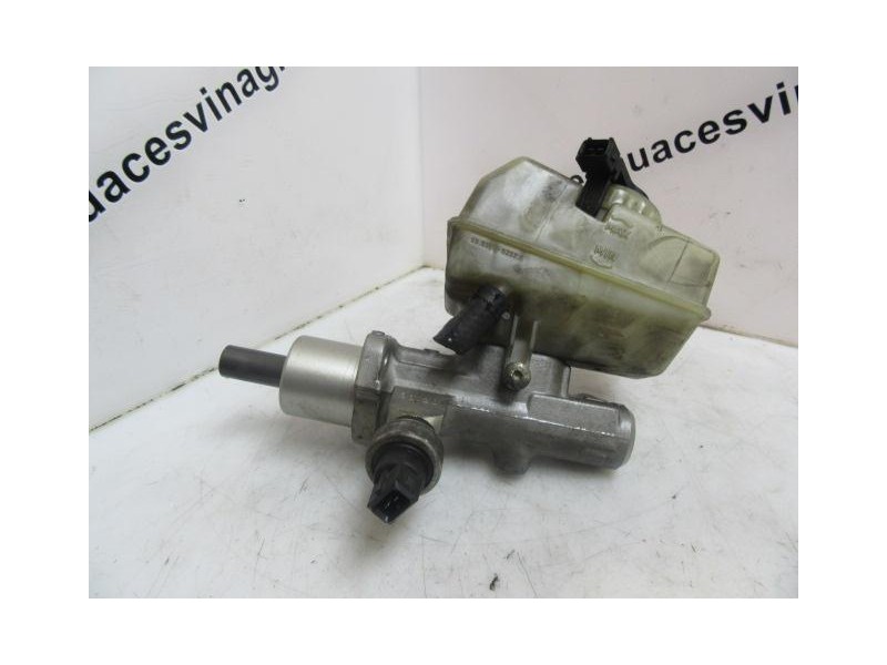 Recambio de bomba de freno : volvo 850 : 2.5 td [1996] para volvo 850 2.5 td referencia OEM IAM   