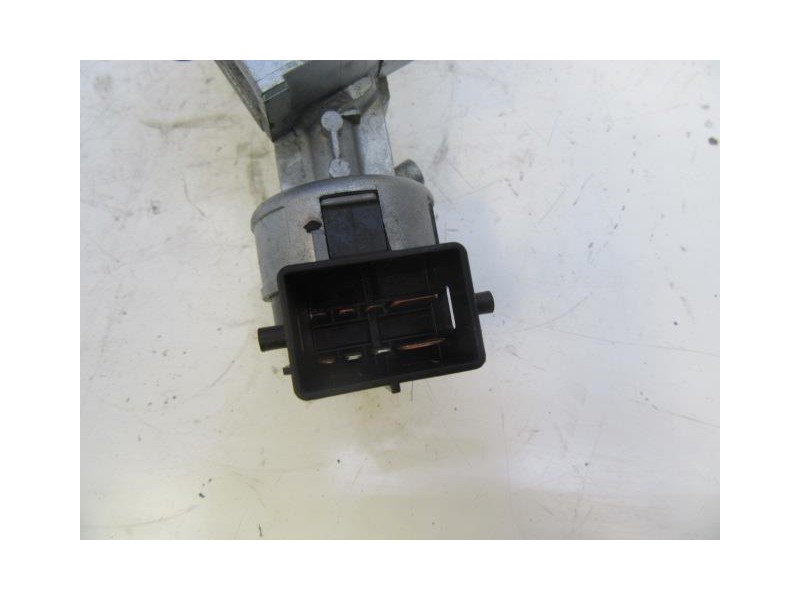 Recambio de antirrobo clausor arranque : mazda 3 : 1.6 td (108,77cv) [2006] para mazda 3 1.6 td referencia OEM IAM   