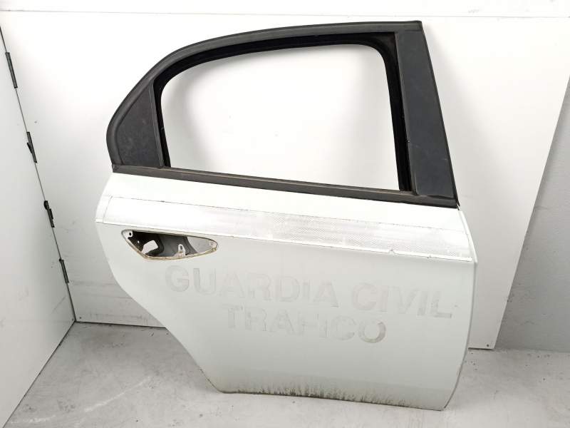 Recambio de puerta trasera derecha para alfa romeo 159 2.4 tdi /939a9000 4p referencia OEM IAM 50513856  