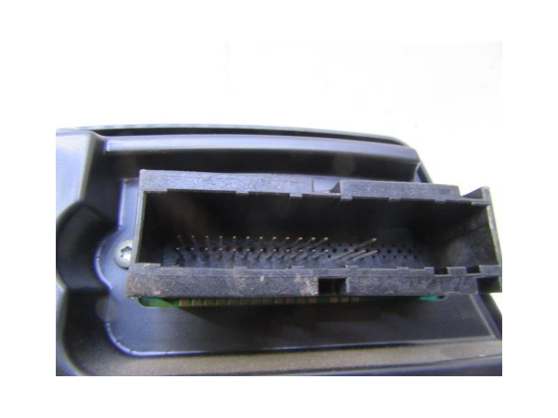 Recambio de cuadro instrumentos : opel zafira : 1.9 cdti [2007] para opel zafira 1.9 cdti referencia OEM IAM 13225988  