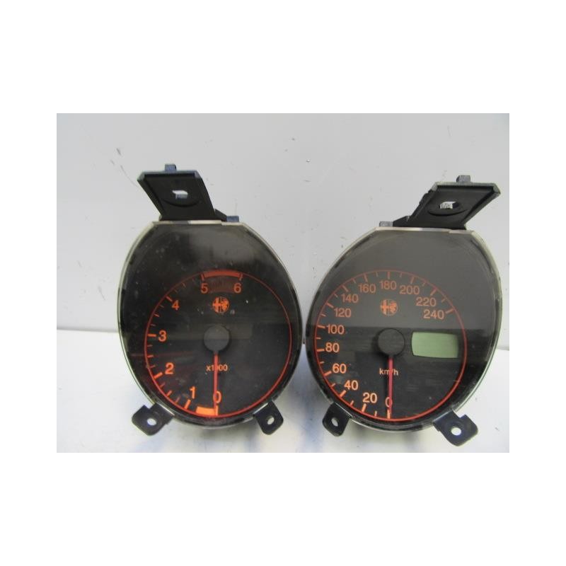 Recambio de cuadro instrumentos : alfa romeo 156 : 1.9 jtd (110,13cv) [2001] para alfa romeo 156 1.9 jtd referencia OEM IAM   