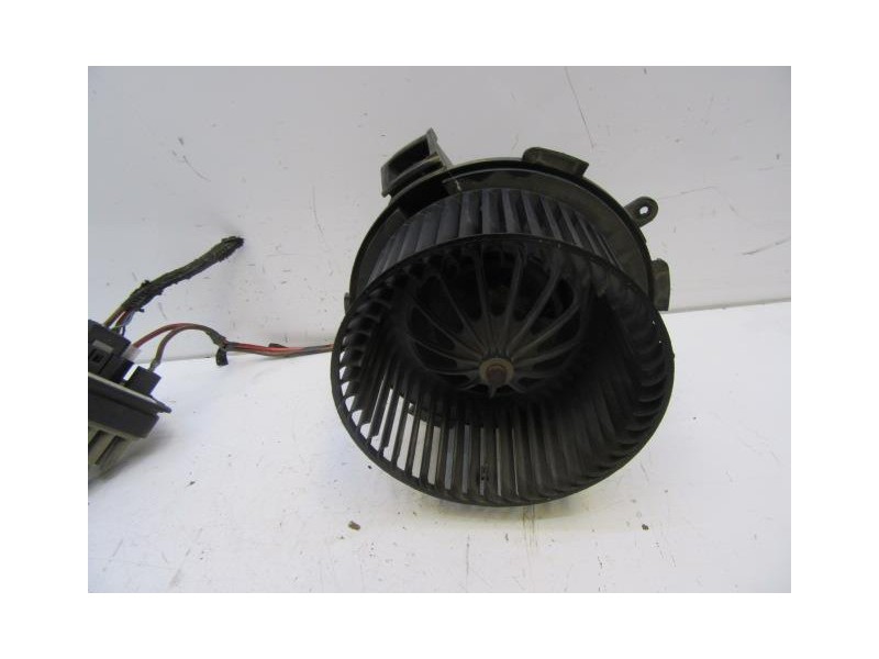 Recambio de motor calefaccion : opel zafira : 1.9 cdti [2007] para opel zafira 1.9 cdti referencia OEM IAM CONRESISTENCIA  