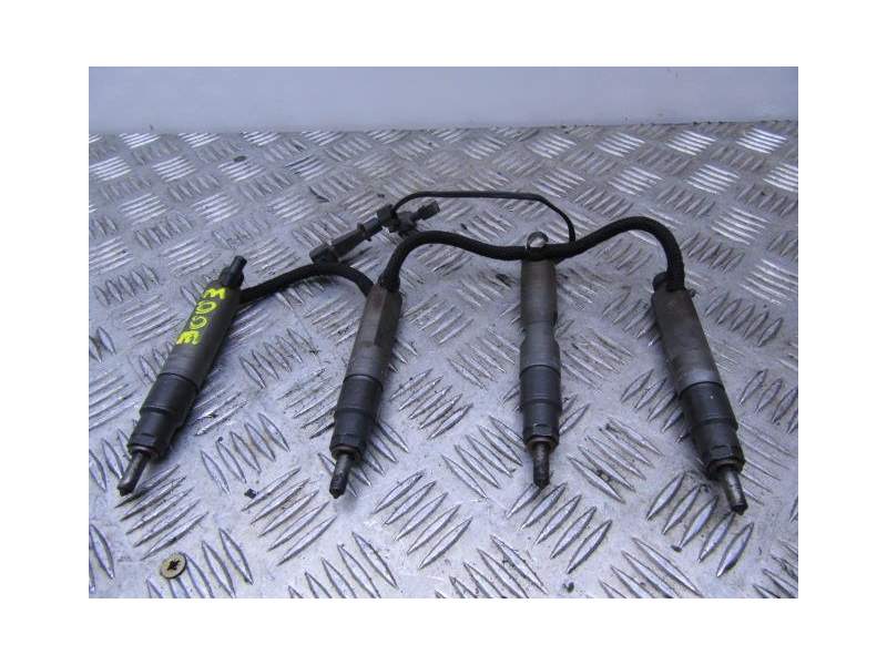 Recambio de inyectores juego para seat ibiza ii (6k1) 1.9 sdi referencia OEM IAM 028130203  