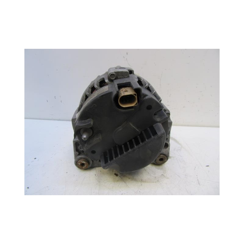 Recambio de alternador : volkswagen polo : 1.2 g (63,90cv) [2002] para volkswagen polo 1.2 g referencia OEM IAM 03D903025D  
