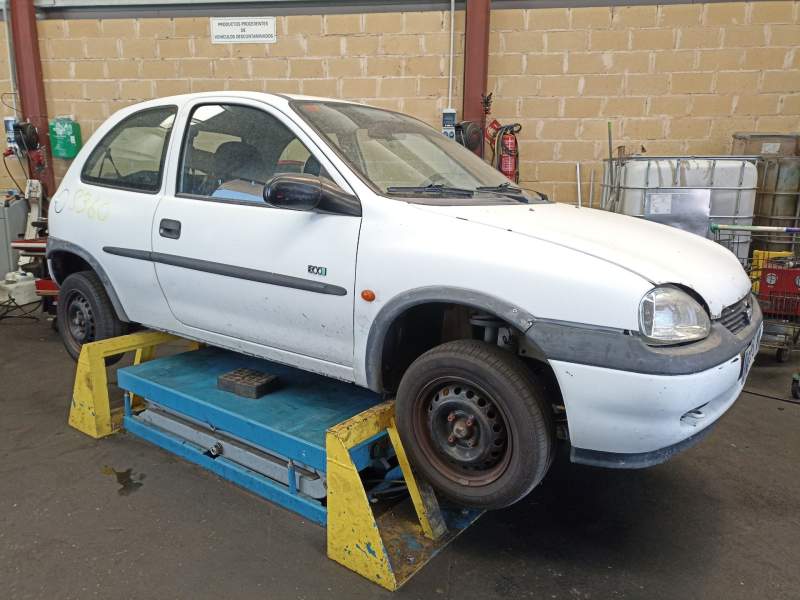 opel corsa b (s93) del año 1999