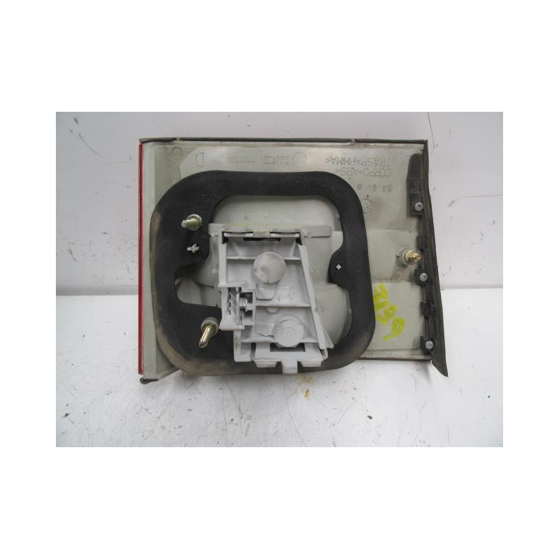 Recambio de piloto porton dch. : lancia k : 2.0 g [1999] para lancia k 2.0 g referencia OEM IAM   