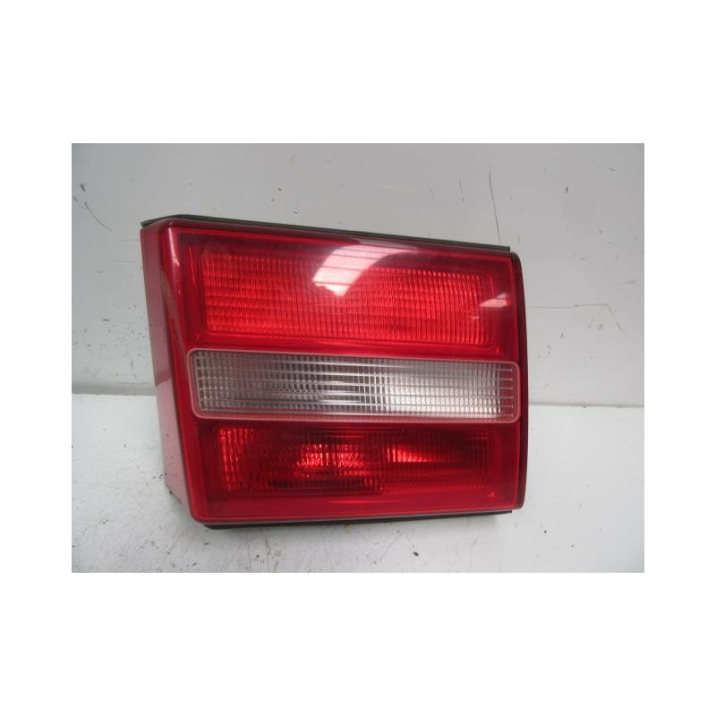 Recambio de piloto porton izq. : lancia k : 2.0 g [1999] para lancia k 2.0 g referencia OEM IAM   