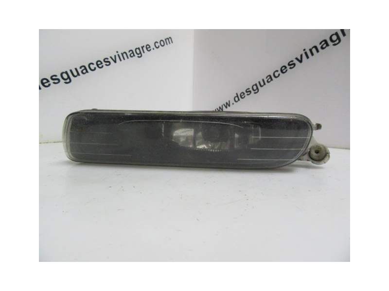 Recambio de antiniebla izquierdo para bmw 320 2.0 td touring referencia OEM IAM   