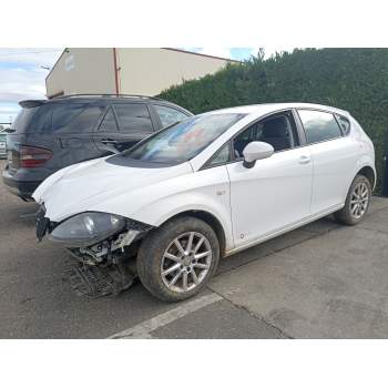 SEAT LEON (1P1)