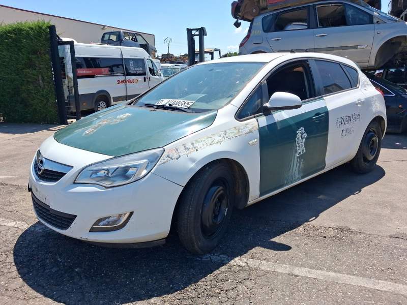 OPEL ASTRA J (P10)