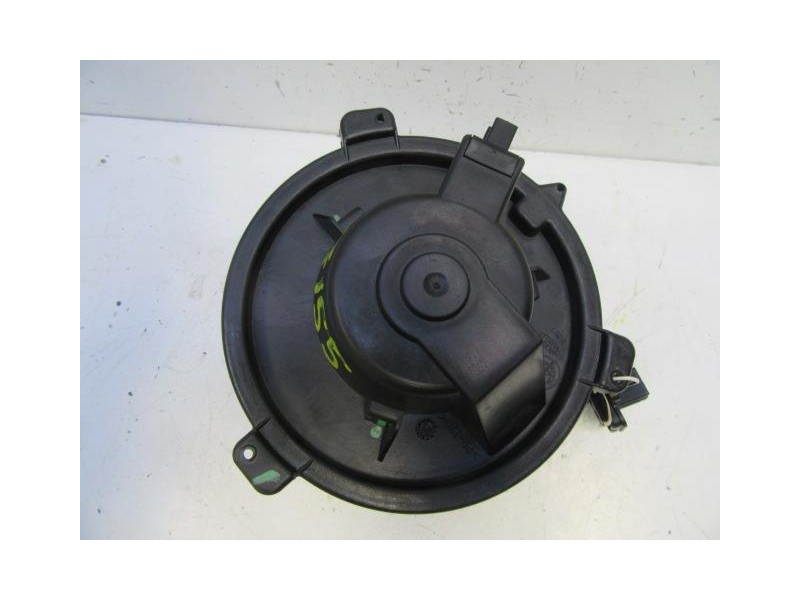 Recambio de motor calefaccion : lancia y10 : 1.2 g (59,82cv) [2002] para lancia y10 1.2 g referencia OEM IAM CONRESISTENCIA  