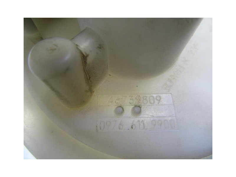 Recambio de bomba gasolina / aforadores : lancia y10 : 1.2 g (59,82cv) [2002] para lancia y10 1.2 g referencia OEM IAM 097661199