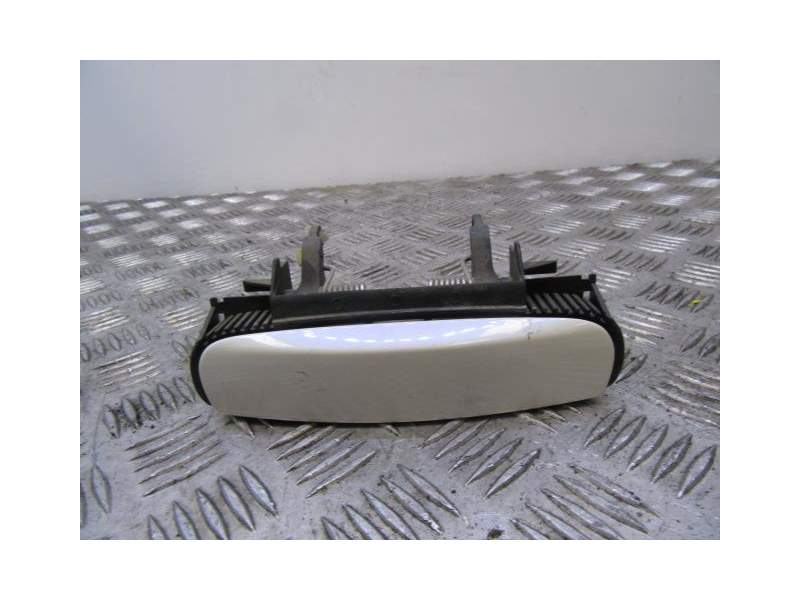 Recambio de manilla delantera derecha para audi a4 b6 (8e2) 2.5 tdi referencia OEM IAM   