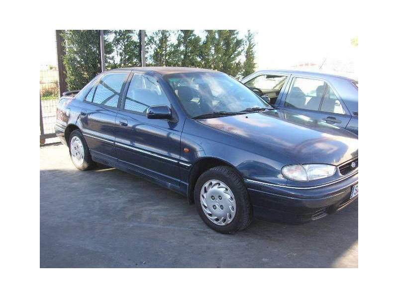 hyundai lantra i (j-1) del año 1995