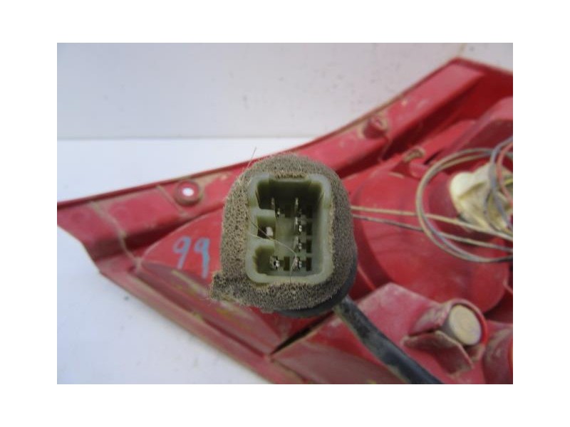 Recambio de piloto trasero izq. : daewoo kalos : 1.4 g (82,94cv) [2004] para daewoo kalos 1.4 g referencia OEM IAM   