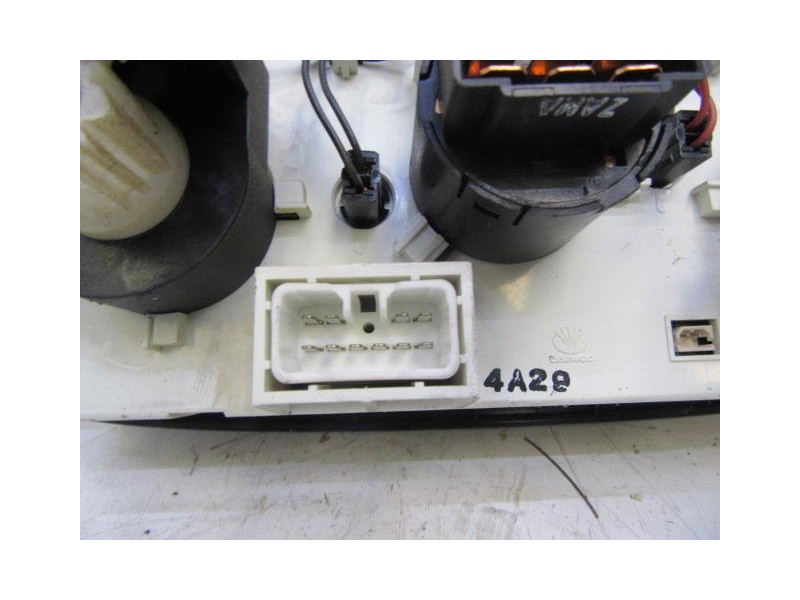 Recambio de mandos calefaccion : daewoo kalos : 1.4 g (82,94cv) [2004] para daewoo kalos 1.4 g referencia OEM IAM   