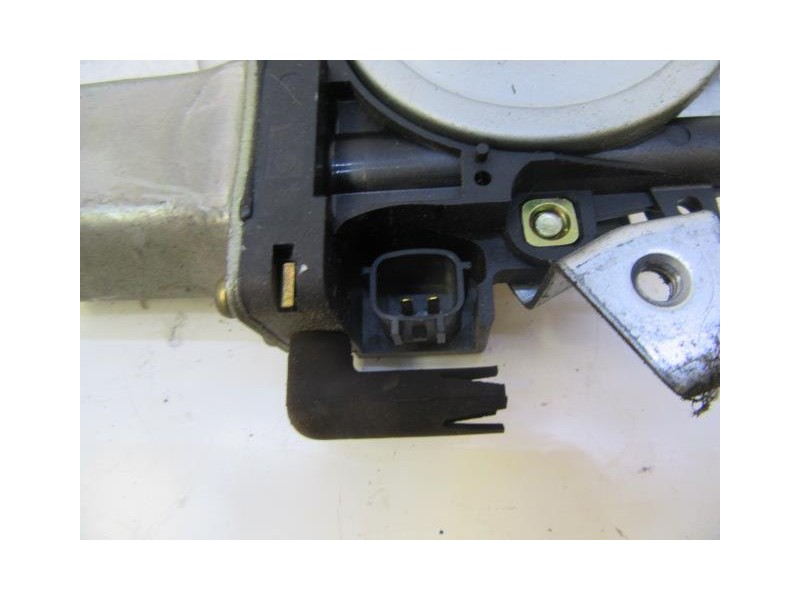 Recambio de elevalunas elec. tra. dch. : nissan x-trail : 2.2 td (114,21cv) [2003] para nissan x-trail 2.2 td referencia OEM IAM