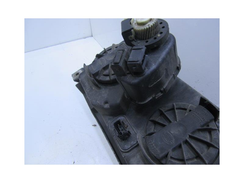 Recambio de faro izquierdo : volvo 850 : 2.5 td (140,04cv) [1996] para volvo 850 2.5 td referencia OEM IAM   