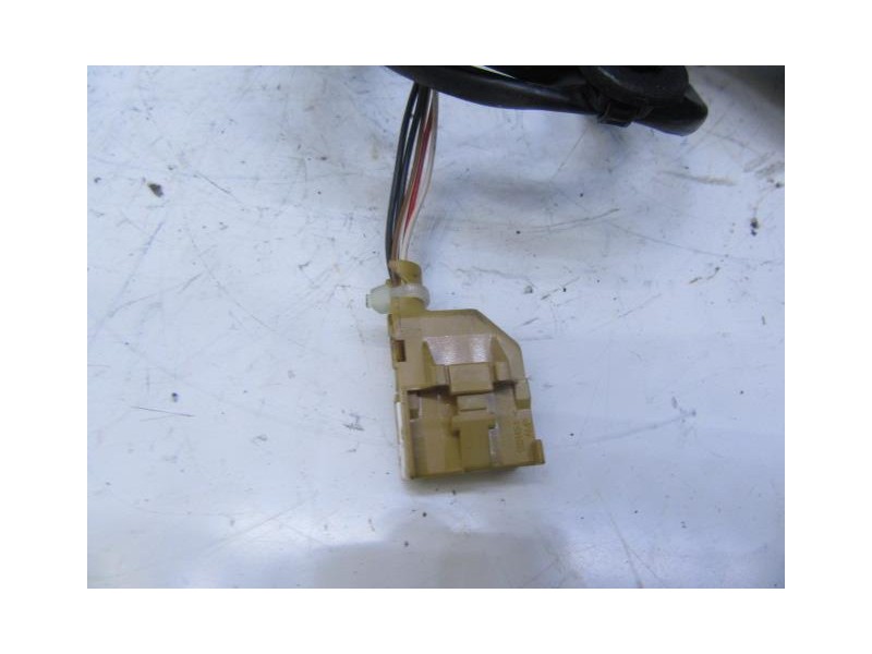 Recambio de retrovisor dch. : audi a4 : 2.0 tdi (140,04cv) [2006] para audi a4 2.0 tdi referencia OEM IAM ELECTRICO5CABLES  