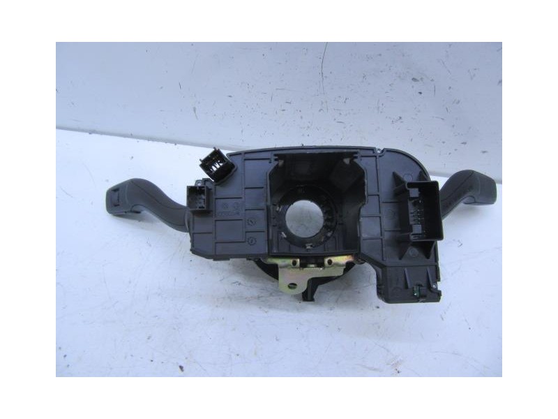 Recambio de mando luces y limpias : audi a4 : 2.0 tdi (140,04cv) [2006] para audi a4 2.0 tdi referencia OEM IAM 8E0953549Q  