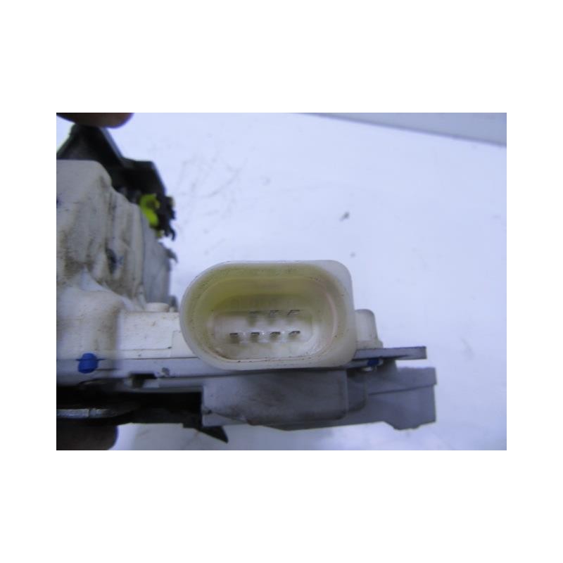 Recambio de cerradura pta. tras. dch. : audi a4 : 2.0 tdi (140,04cv) [2006] para audi a4 2.0 tdi referencia OEM IAM   