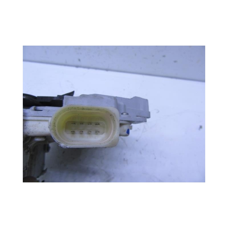 Recambio de cerradura pta. tras. izq. : audi a4 : 2.0 tdi (140,04cv) [2006] para audi a4 2.0 tdi referencia OEM IAM   